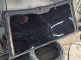 Стекло задней крышки багажника на Range-Rover L322 2009-2012 год за 30 000 тг. в Алматы – фото 5