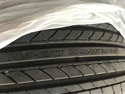 Комплект шин Nankang 205/50 R17 за 90 000 тг. в Алматы