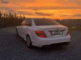 Mercedes-Benz C 200 2011 годаfor8 000 000 тг. в Актобе – фото 2