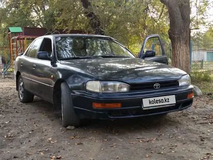 Toyota Camry 1991 года за 2 000 000 тг. в Шу – фото 2