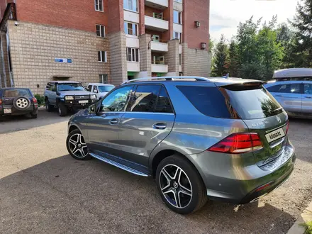 Mercedes-Benz GLE 400 2017 года за 27 000 000 тг. в Усть-Каменогорск – фото 2