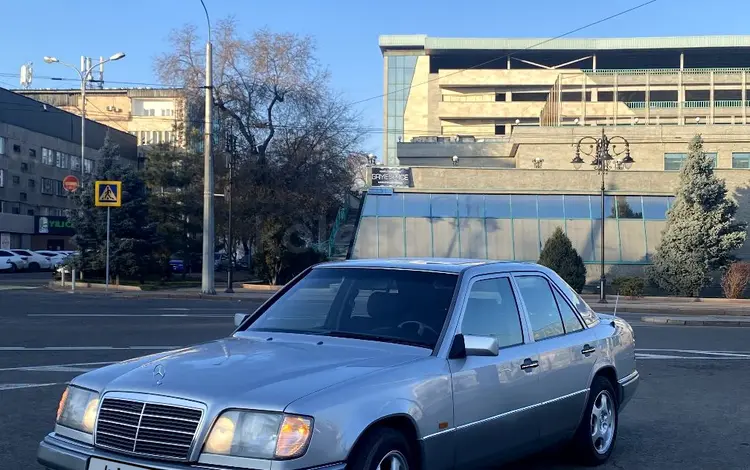 Mercedes-Benz E 200 1994 года за 3 500 000 тг. в Алматы