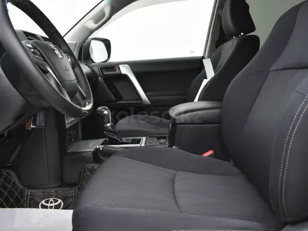 Toyota Land Cruiser Prado Comfort 2019 года за 18 600 000 тг. в Атырау – фото 17