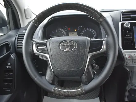 Toyota Land Cruiser Prado Comfort 2019 года за 18 600 000 тг. в Атырау – фото 9