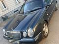 Mercedes-Benz E 230 1995 года за 2 400 000 тг. в Алматы – фото 2