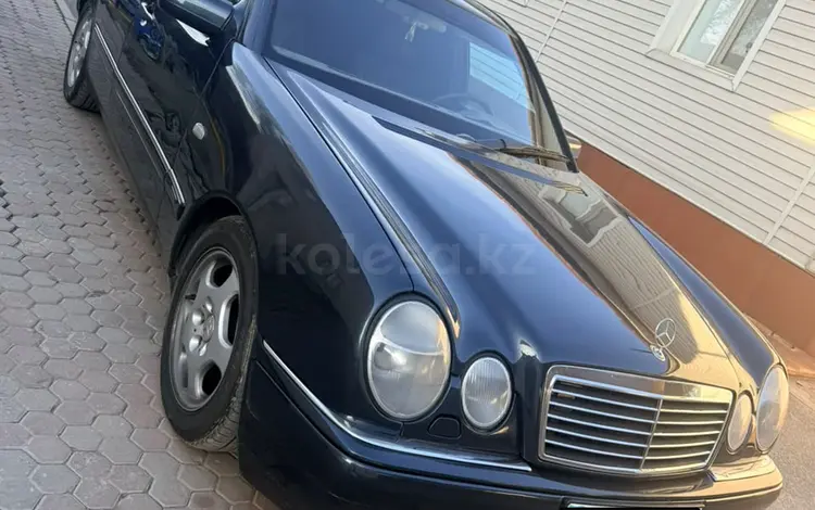 Mercedes-Benz E 230 1995 года за 2 400 000 тг. в Алматы