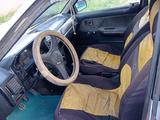 Mazda 323 1989 годаүшін250 000 тг. в Жетиген – фото 5