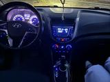 Hyundai Solaris 2014 года за 4 700 000 тг. в Актобе – фото 5