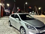 Hyundai Solaris 2014 года за 5 300 000 тг. в Актобе – фото 2