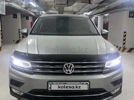 Volkswagen Tiguan 2017 года за 13 000 000 тг. в Караганда – фото 2