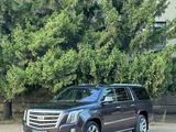 Cadillac Escalade 2017 года за 26 000 000 тг. в Астана