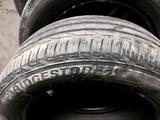 Летние шины Bridgestone Turanza 205/55/16 каждая за 14 990 тг. в Астана – фото 2