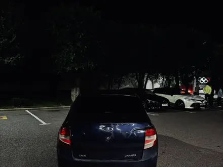 ВАЗ (Lada) Granta 2190 2013 года за 1 750 000 тг. в Караганда – фото 4
