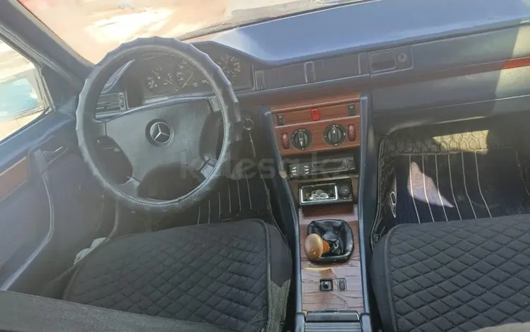 Mercedes-Benz E 200 1992 года за 1 300 000 тг. в Кызылорда