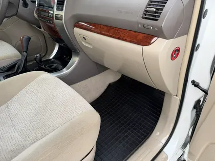 Toyota Land Cruiser Prado 2007 года за 11 900 000 тг. в Алматы – фото 34