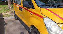 Hyundai  H-1 2014 года за 15 000 000 тг. в Алматы – фото 2