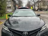 Toyota Camry 2020 года за 11 700 000 тг. в Алматы – фото 3