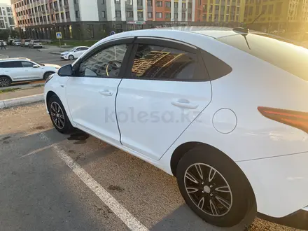 Hyundai Accent 2020 года за 7 100 000 тг. в Астана – фото 6