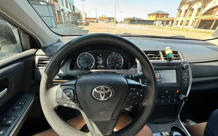 Toyota Camry 2016 годаүшін6 500 000 тг. в Атырау