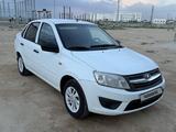 ВАЗ (Lada) Granta 2190 2015 года за 3 000 000 тг. в Актау – фото 2