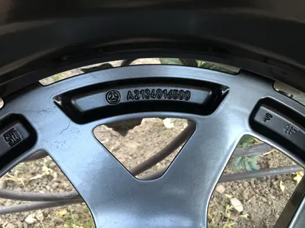 Оригинальные диски R19 AMG на Mercedes E-Class, Mercedes S-Class Мерседес за 685 000 тг. в Алматы – фото 18