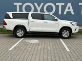 Toyota Hilux 2019 года за 17 000 000 тг. в Алматы – фото 4