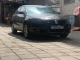 Volkswagen Passat 2006 года за 1 950 000 тг. в Алматы