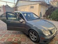 Mercedes-Benz C 230 2006 года за 3 500 000 тг. в Алматы