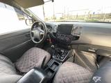 Toyota Hilux 2013 года за 7 600 000 тг. в Атырау – фото 4