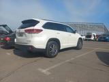 Toyota Highlander 2017 года за 12 500 000 тг. в Уральск – фото 5