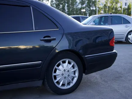 Mercedes-Benz E 280 1997 года за 3 800 000 тг. в Кызылорда – фото 4