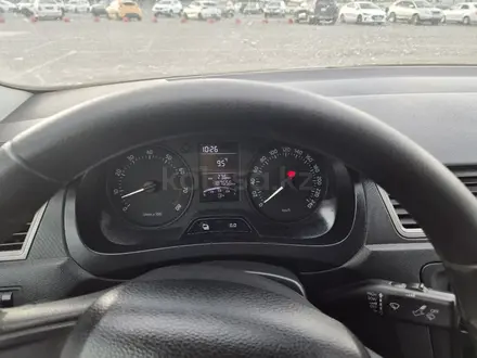 Skoda Rapid 2014 года за 3 750 000 тг. в Уральск – фото 4