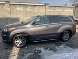 Toyota Highlander 2014 года за 16 500 000 тг. в Алматы