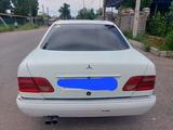 Mercedes-Benz E 230 1997 годаүшін2 700 000 тг. в Састобе – фото 5