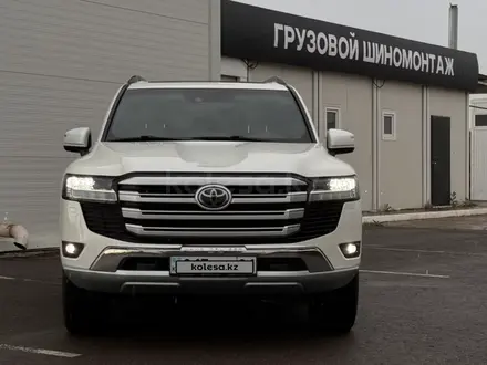 Toyota Land Cruiser 2021 года за 38 500 000 тг. в Астана