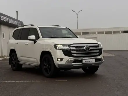 Toyota Land Cruiser 2021 года за 38 500 000 тг. в Астана – фото 3