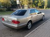 Mercedes-Benz E 240 1999 годаүшін2 800 000 тг. в Астана – фото 2