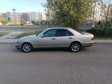 Mercedes-Benz E 240 1999 годаүшін2 800 000 тг. в Астана – фото 4