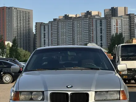 BMW 318 1996 года за 2 000 000 тг. в Астана – фото 3