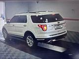 Ford Explorer 2018 года за 14 900 000 тг. в Алматы – фото 5