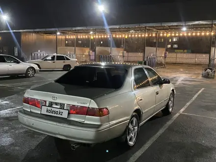 Toyota Camry 2001 года за 3 500 000 тг. в Талдыкорган – фото 9