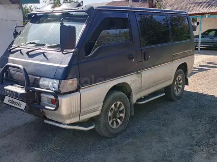 Mitsubishi Delica 1997 года за 1 700 000 тг. в Алматы