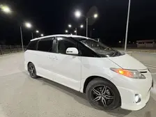 Toyota Estima, 2006