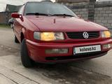 Volkswagen Passat 1994 годаүшін1 700 000 тг. в Алматы – фото 2