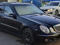 Mercedes-Benz E 320 2003 годаfor7 000 000 тг. в Алматы