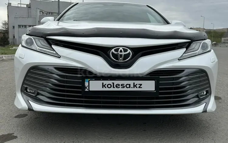 Toyota Camry 2020 года за 15 500 000 тг. в Астана
