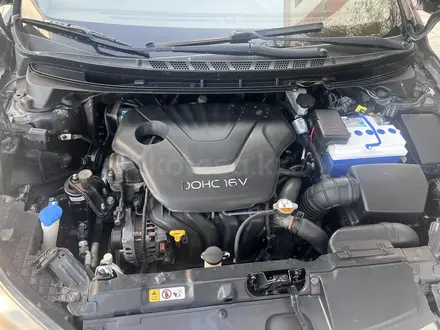 Hyundai Elantra 2012 года за 4 000 000 тг. в Актау – фото 9