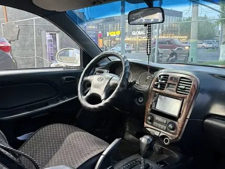 Hyundai Sonata 2005 года за 2 500 000 тг. в Шымкент – фото 3