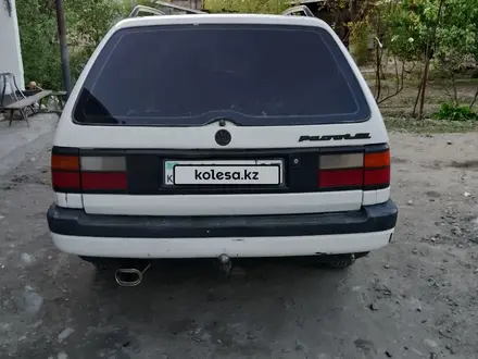 Volkswagen Passat 1993 года за 1 300 000 тг. в Жаркент – фото 3