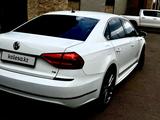 Volkswagen Passat 2016 года за 8 600 000 тг. в Караганда – фото 3